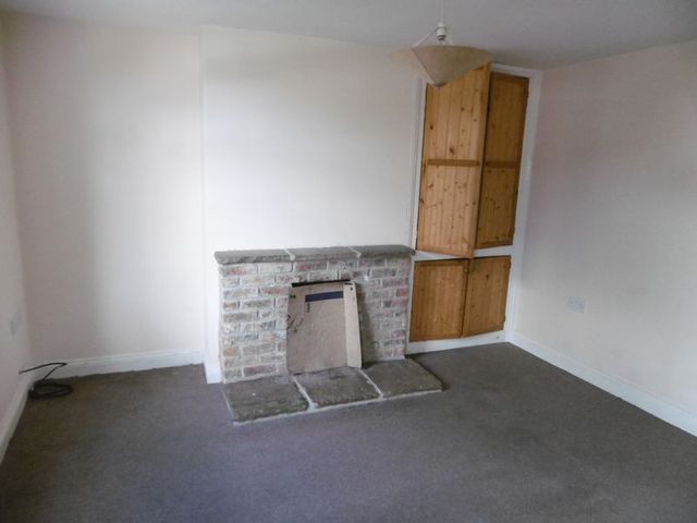  Image of 3 bedroom Terraced house to rent in Newtown Spilsby PE23 at Newtown  Spilsby, PE23 5LE