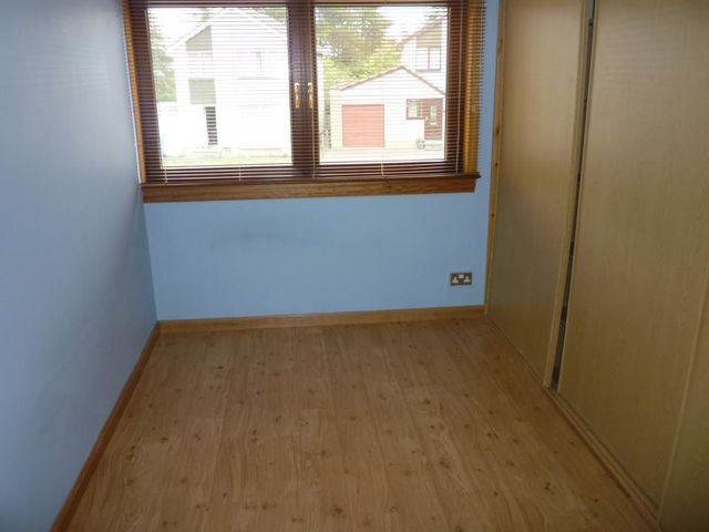  Image of 4 bedroom Semi-Detached house to rent in Niven Road Inverkeithing KY11 at Inverkeithing Fife Fife, KY11 1EE