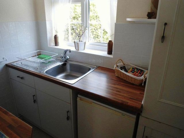  Image of 1 bedroom Flat to rent in Church Road North Mundham Chichester PO20 at Church Road North Mundham Chichester, PO20 1JU