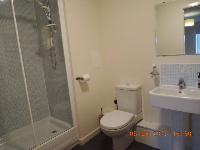  Image of 2 bedroom Flat to rent in North Pilrig Heights Edinburgh EH6 at Pilrig Edinburgh Edinburgh, EH6 5FF