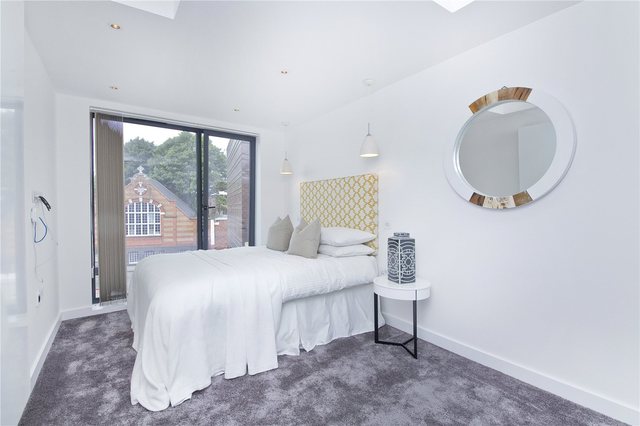  Image of 3 bedroom Terraced house for sale in Northchurch Road London N1 at Canonbury London Essex Road, N1 3NT
