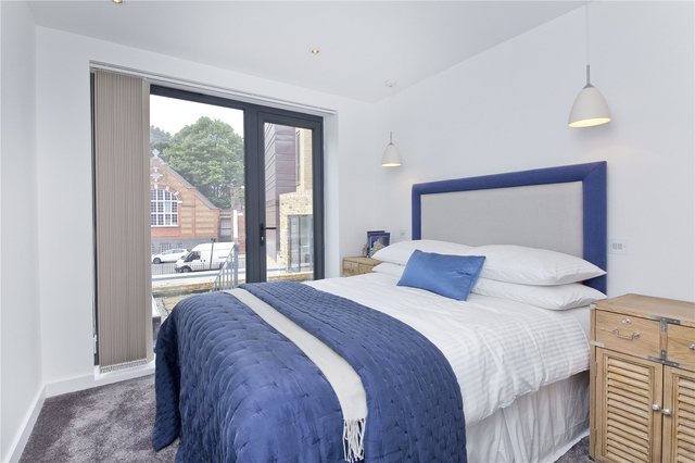  Image of 3 bedroom Terraced house for sale in Northchurch Road London N1 at Canonbury London Essex Road, N1 3NT