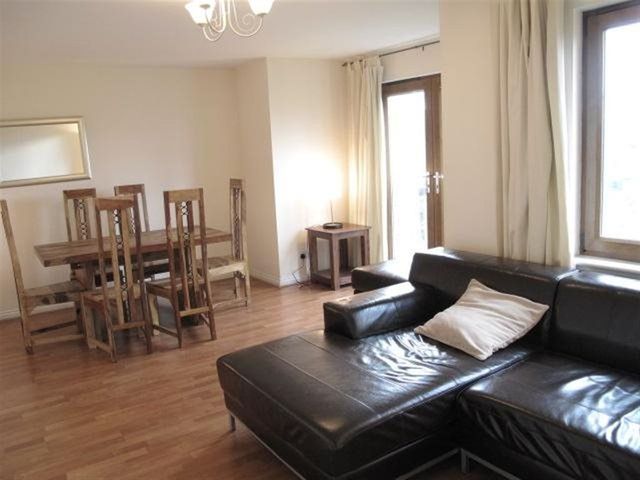  Image of 2 bedroom Flat to rent in Northcote Street Edinburgh EH11 at Dalry Edinburgh Edinburgh, EH11 2HL