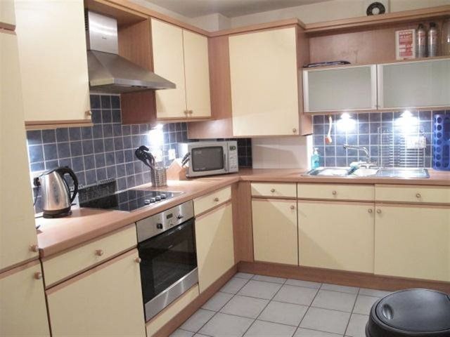  Image of 2 bedroom Flat to rent in Northcote Street Edinburgh EH11 at Dalry Edinburgh Edinburgh, EH11 2HL