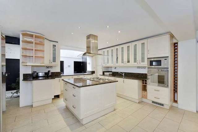  Image of 5 bedroom Town House to rent in Nottingham Place London W1U at Nottingham Place Marylebone London, W1U 5ND