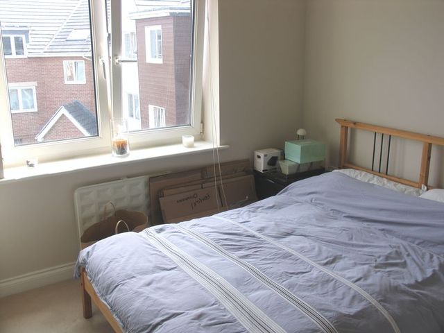  Image of 2 bedroom Flat to rent in Old Dairy Close Fleet GU51 at Old Dairy Close  Fleet, GU51 3SJ