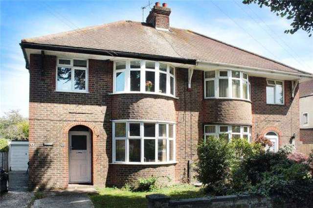  Image of 2 bedroom Apartment for sale in Old Manor Road Rustington Littlehampton BN16 at Rustington Rustington, BN16 3QS