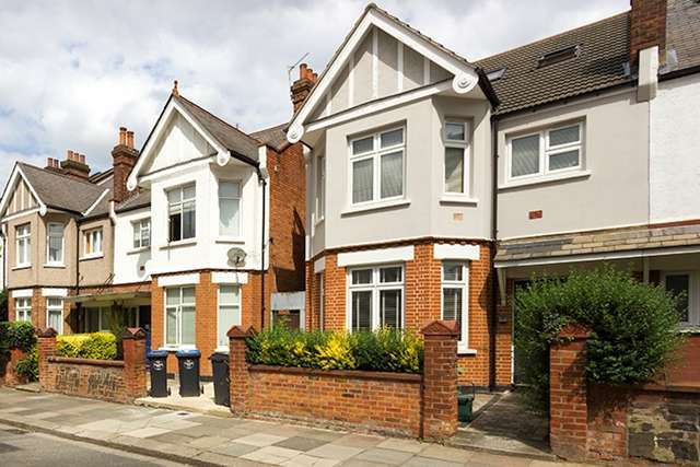  Image of 1 bedroom Flat to rent in Olive Road London NW2 at Olive Road  Willesden Green, NW2 6UT