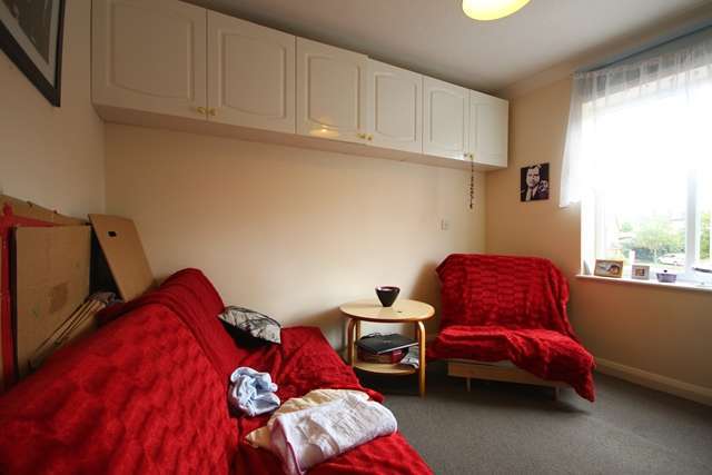  Image of 1 bedroom Ground Flat to rent in Shepherds Pool Evesham WR11 at Shepherds Pool  Evesham, WR11 4JG