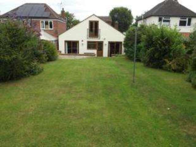  Image of 4 bedroom Bungalow for sale in Oxford Street Shepshed Loughborough LE12 at Shepshed Loughborough Shepshed, LE12 9HU