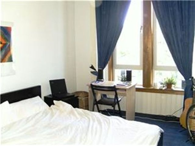  Image of 2 bedroom Flat to rent in Paisley Road West Govan Glasgow G51 at Kinning Park Glasgow Glasgow, G51 1LS