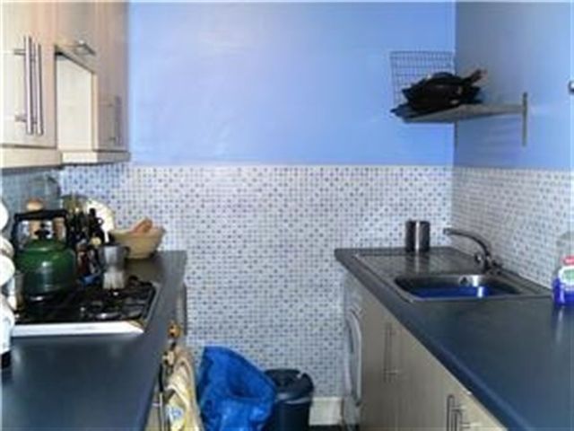  Image of 2 bedroom Flat to rent in Paisley Road West Govan Glasgow G51 at Kinning Park Glasgow Glasgow, G51 1LS