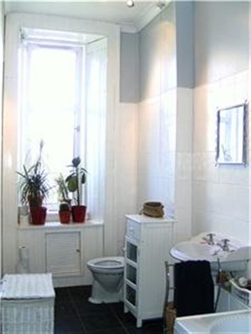  Image of 2 bedroom Flat to rent in Paisley Road West Govan Glasgow G51 at Kinning Park Glasgow Glasgow, G51 1LS
