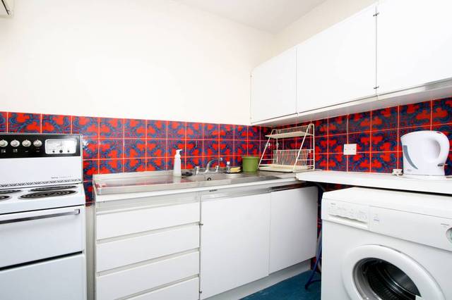  Image of Studio flat to rent in Kensington Place London W8 at Palmerston House  60 Kensington Place, W8 7PU