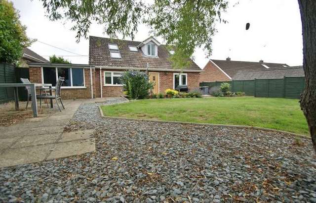  Image of 4 bedroom Chalet for sale in Park Road Spixworth Norwich NR10 at Spixworth Norwich Spixworth, NR10 3NP
