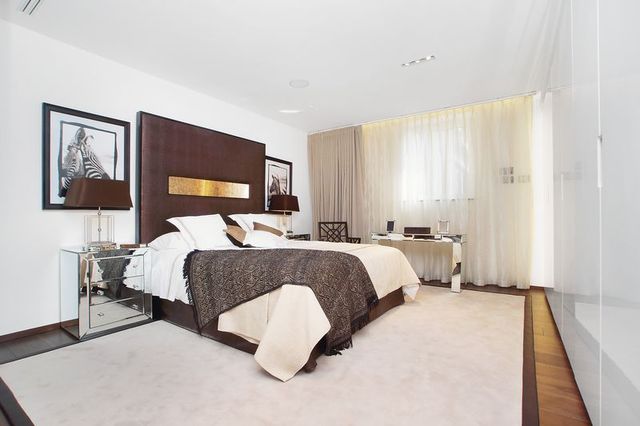  Image of 3 bedroom Flat for sale in Aberdeen Place London NW8 at Park Road  St John