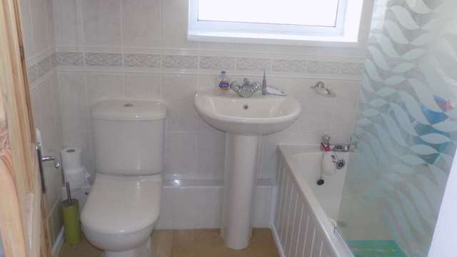  Image of 2 bedroom Apartment for sale in Park Road Torpoint PL11 at Park Road  Torpoint, PL11 2HD