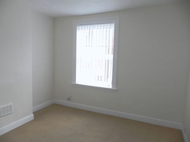  Image of 3 bedroom Terraced house to rent in Park Street Kidderminster DY11 at Park Street  Kidderminster, DY11 6TN