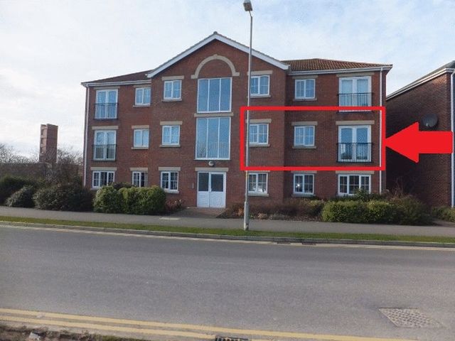  Image of 2 bedroom Flat to rent in Parliament Close Skegness PE25 at Parliament Close  Skegness, PE25 1GP