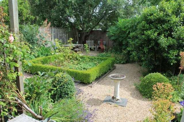  Image of 4 bedroom Cottage for sale in Payhembury Payhembury Honiton EX14 at Payhembury Honiton Devon, EX14 3HR