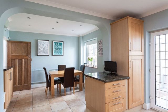  Image of 5 bedroom Detached house for sale in Pear Tree Lane Maidstone ME15 at Pear Tree Lane  Maidstone, ME15 9QX