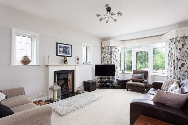  Image of 5 bedroom Detached house for sale in Pear Tree Lane Maidstone ME15 at Pear Tree Lane  Maidstone, ME15 9QX