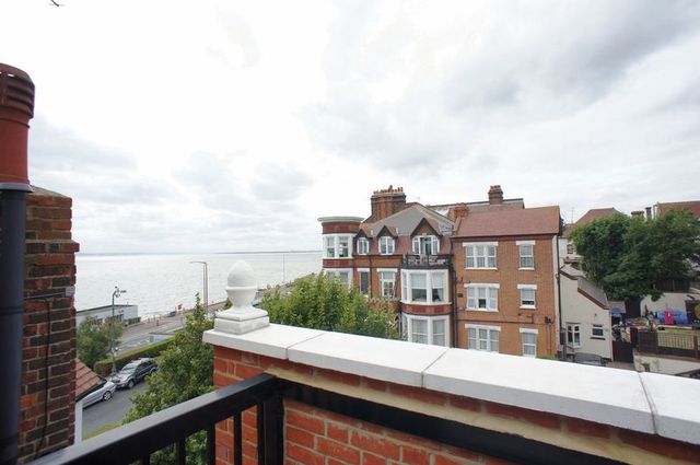  Image of 2 bedroom Flat for sale in Pembury Road Westcliff-on-Sea SS0 at Pembury Road  Westcliff-On-Sea, SS0 8DS