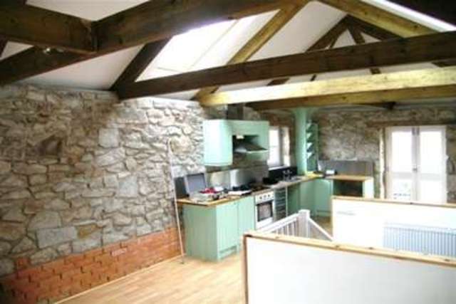  Image of 2 bedroom Detached house to rent in Causeway Lane Causewayhead Penzance TR18 at Penzance, TR18 2EF