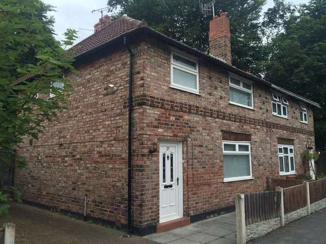  Image of 3 bedroom Semi-Detached house to rent in Perriam Road Allerton Liverpool L19 at Liverpool Merseyside, L19 4TJ