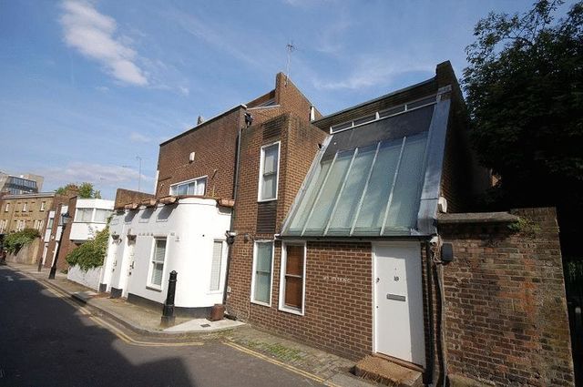  Image of 2 bedroom Semi-Detached house for sale in Perrins Lane London NW3 at Perrins Lane Hampstead London, NW3 1QY