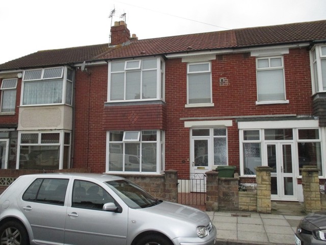  Image of 3 bedroom Terraced house for sale in Petworth Road Portsmouth PO3 at Petworth Road Baffins Portsmouth, PO3 6DH