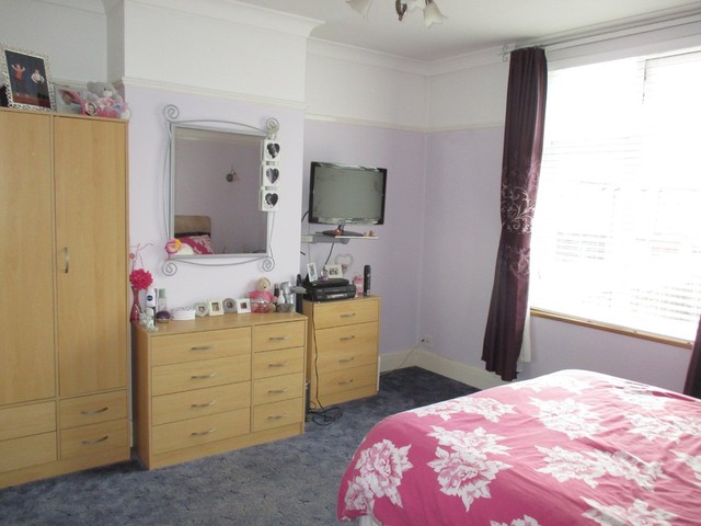  Image of 3 bedroom Terraced house for sale in Petworth Road Portsmouth PO3 at Petworth Road Baffins Portsmouth, PO3 6DH