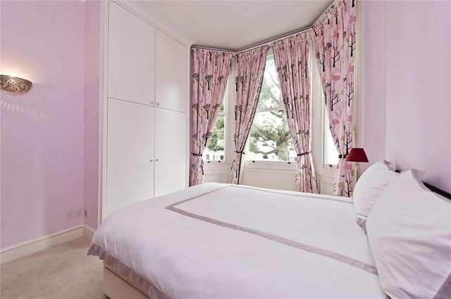  Image of 2 bedroom Flat to rent in Philbeach Gardens London SW5 at Philbeach Gardens  London, SW5 9DY