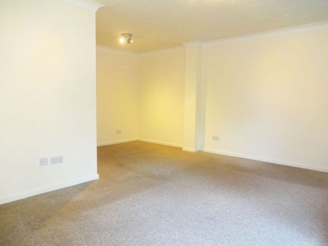  Image of 3 bedroom Detached house for sale in Pimpernel Close Street BA16 at Pimpernel Close  Street, BA16 9LE