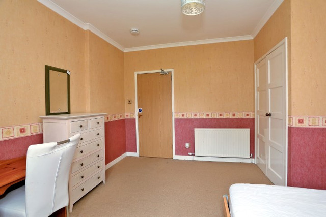  Image of 5 bedroom Flat to rent in Pitmedden Road Aberdeen AB10 at Garthdee Aberdeen Aberdeen, AB10 7BQ