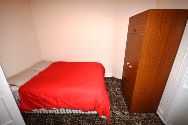  Image of 4 bedroom Flat to rent in Polwarth Gardens Edinburgh EH11 at Polwarth Edinburgh Edinburgh, EH11 1JT