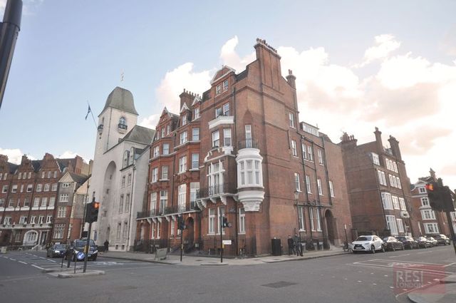  Image of 2 bedroom Flat for sale in Pont Street London SW1X at Pont Street  London, SW1X 0BH