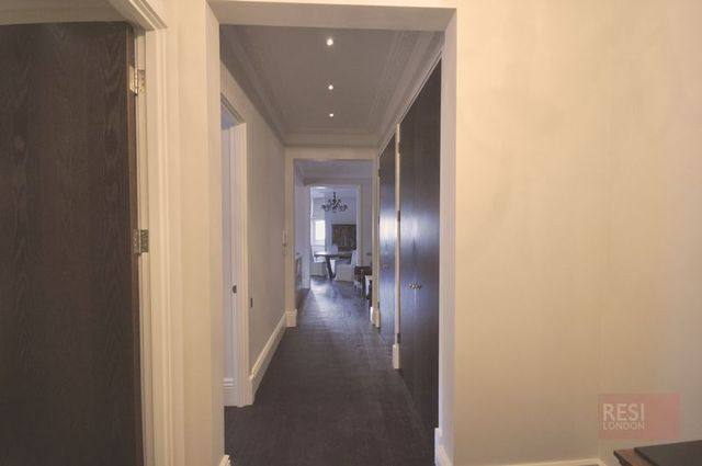  Image of 2 bedroom Flat for sale in Pont Street London SW1X at Pont Street  London, SW1X 0BH