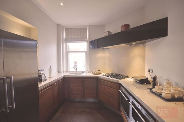 Image of 2 bedroom Flat for sale in Pont Street London SW1X at Pont Street  London, SW1X 0BH