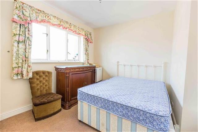  Image of 4 bedroom Detached house to rent in Portland Road Edgbaston Birmingham B16 at Portland Road  BIRMINGHAM, B16 9SS