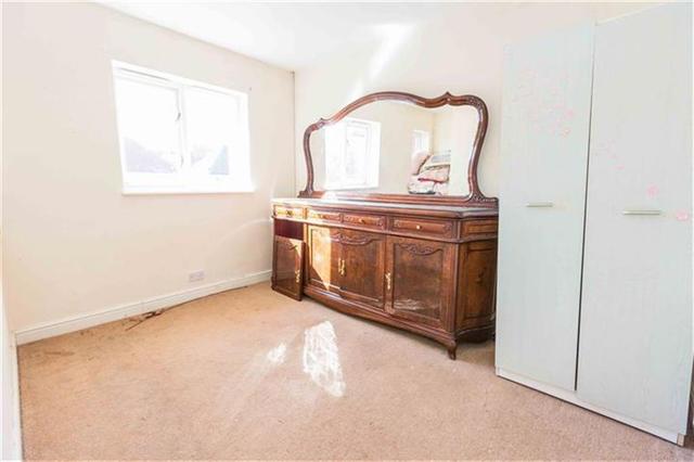 Image of 4 bedroom Detached house to rent in Portland Road Edgbaston Birmingham B16 at Portland Road  BIRMINGHAM, B16 9SS