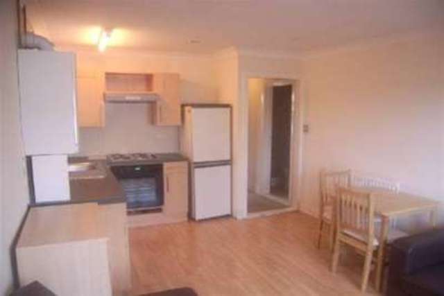  Image of 1 bedroom Flat to rent in Portswood Road Southampton SO17 at Southampton, SO17 2LE