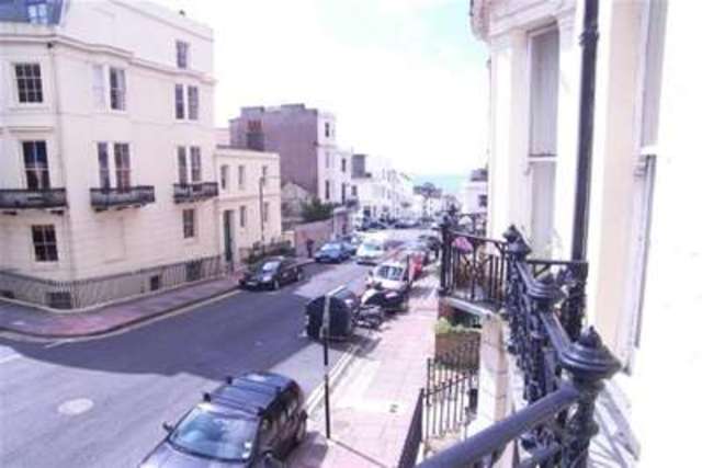  Image of 1 bedroom Flat to rent in Powis Road Brighton BN1 at Brighton, BN1 3HJ