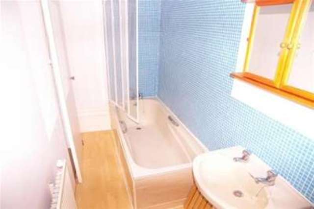  Image of 1 bedroom Flat to rent in Powis Road Brighton BN1 at Brighton, BN1 3HJ