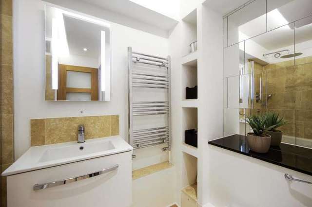  Image of 1 bedroom Flat to rent in Powis Square London W11 at Powis Square  London, W11 2BN