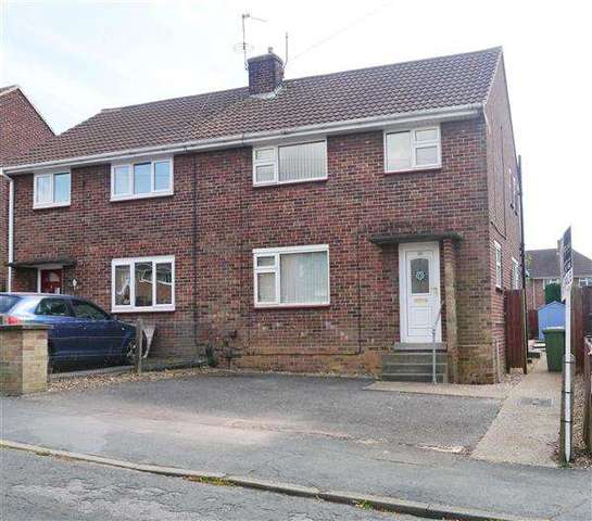  Image of 3 bedroom Semi-Detached house for sale in Queensway Grantham NG31 at Manthorpe, NG31 9RL