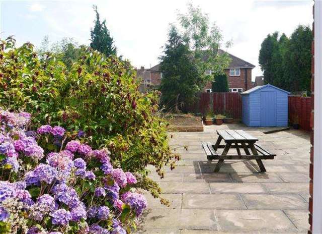 Image of 3 bedroom Semi-Detached house for sale in Queensway Grantham NG31 at Manthorpe, NG31 9RL