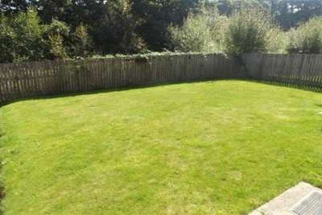  Image of 5 bedroom Detached house to rent in Queenswood Close Sheffield S6 at Sheffield, S6 1RG