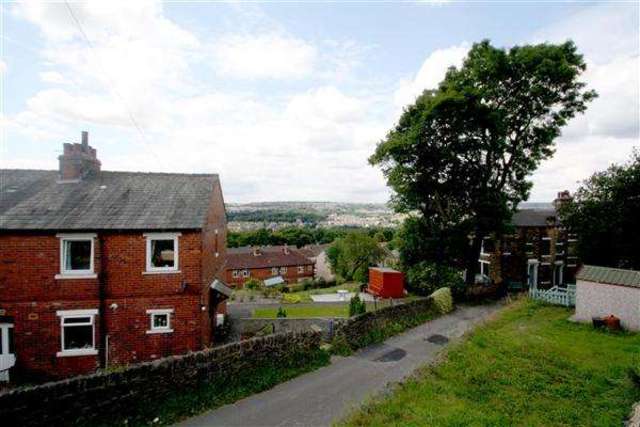  Image of 3 bedroom End of Terrace for sale in Range Bank Top Halifax HX3 at Ovenden, HX3 6JW