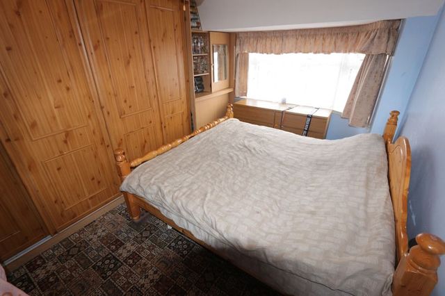  Image of 3 bedroom Semi-Detached house for sale in Ravenhurst Road Braunstone Leicester LE3 at Ravenhurst Road  Leicester, LE3 2PU